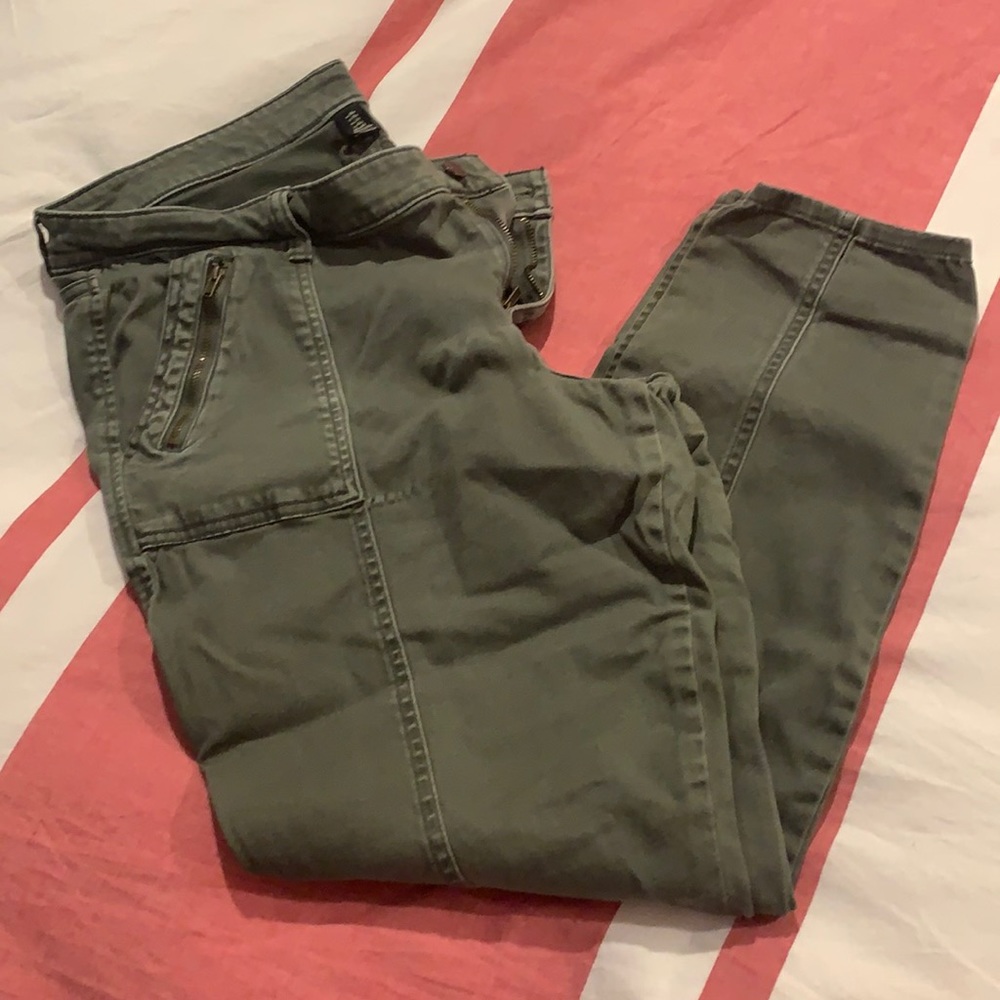 Military style pants